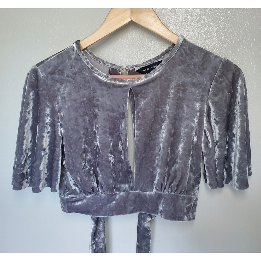 New Look Velvet Crop Top Gray Tie‎ Back Keyhole Flared Sleeve US 6